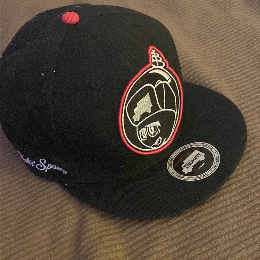 Trukfit Lil Wayne “feeling spacey” “respect few, fear none” flatbill hat!